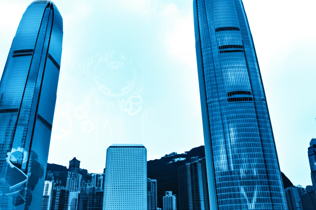週末的香港金融區平靜無交易活動,時鐘顯示市場關閉時間,背後有齒輪轉動象徵結算與風險管理的幕後運作